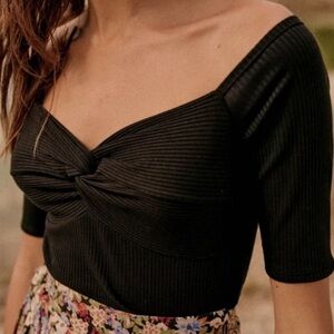 Sezane Caro T-shirt in Black